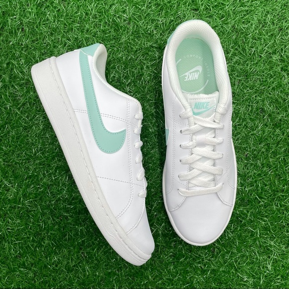 Nike Court Royale 2 - Picture 3 of 7